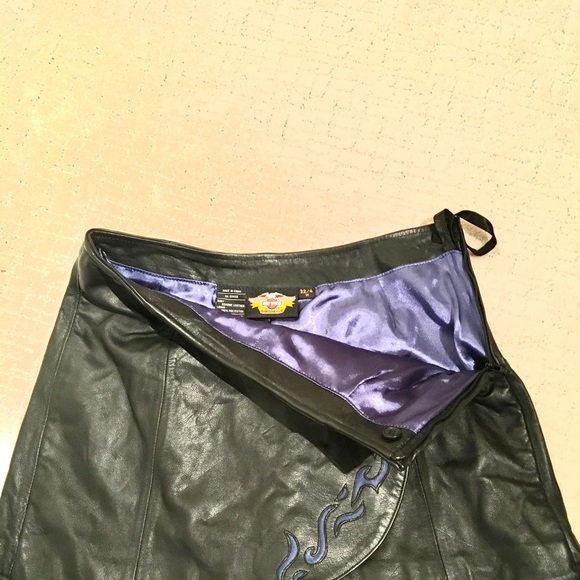 HD blue flames leather halter top and skort - Picture 11 of 15